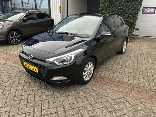 Hyundai i20 1.2 HP i-Motion 2017 Benzine