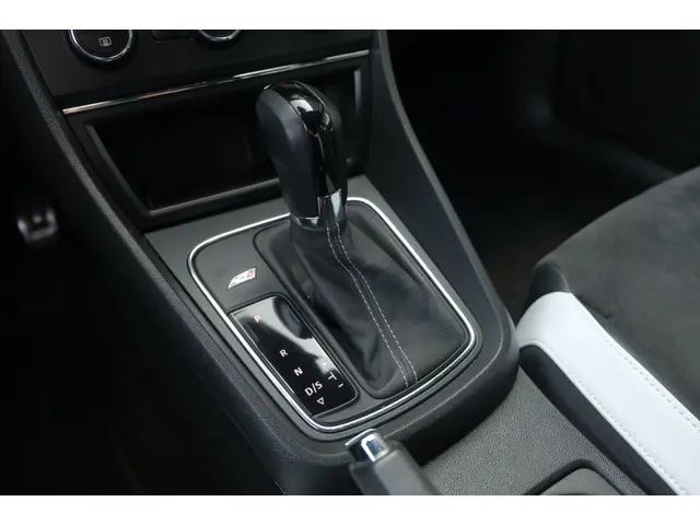 SEAT Leon ST Cupra 265pk Led Navi Pdc 2016 Benzine 23