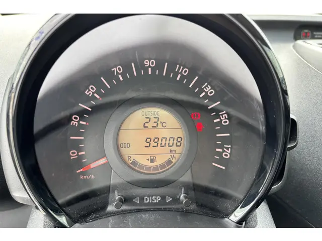 Toyota Aygo 1.0 VVT-i x-fun, Bluetooth, Airco 2021 Benzine 17