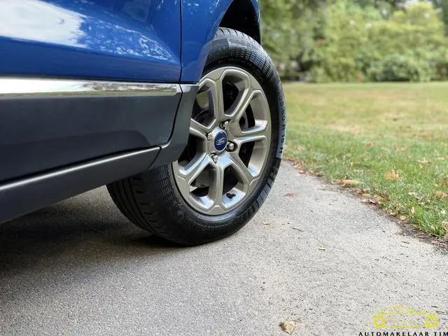 Ford EcoSport 1.0 EcoBoost Titanium 2019 Benzine 32