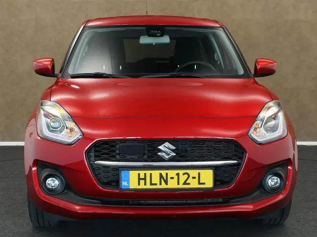 Suzuki Swift 1.2 Select Smart Hybrid 2024 Benzine 8