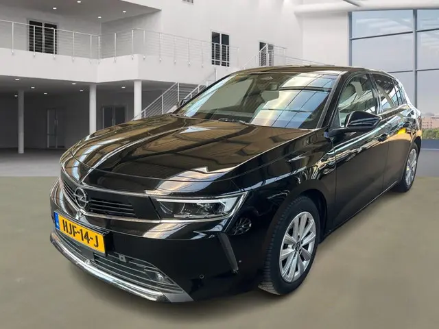 Opel Astra 1.2 Business Edition als Nieuw 2023 Benzine 3