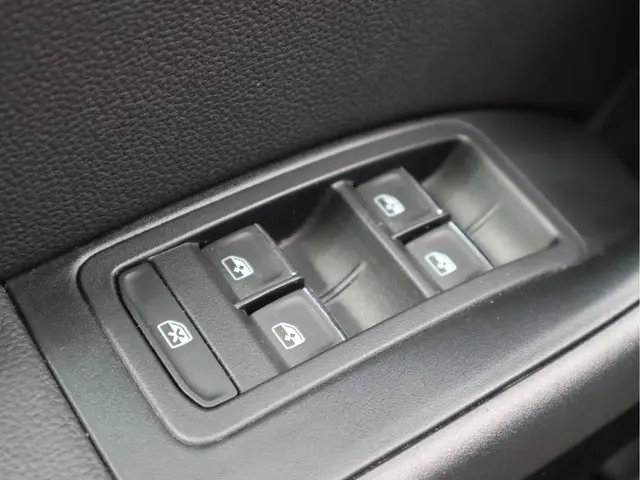 SEAT Ateca 1.5 TSI 150 PK Style Business 2020 Benzine 23