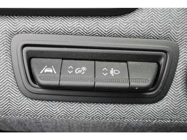 Renault Clio 1.0 TCe 90 GPF techno 2024 Benzine 22