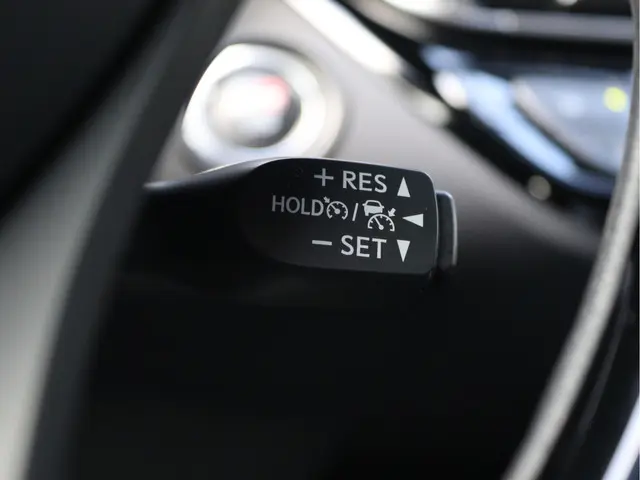 Toyota C-HR 1.8 Hybrid GR-Sport 2021 Hybride Benzine 40