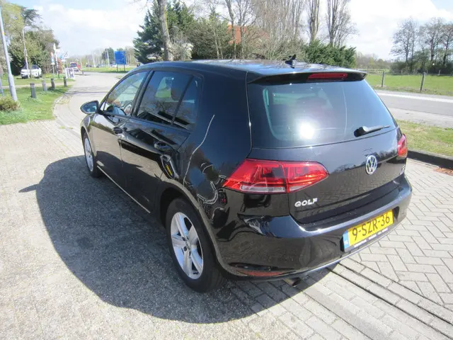 Volkswagen Golf 1.2 TSI Highline Automaat 2014 Benzine 5