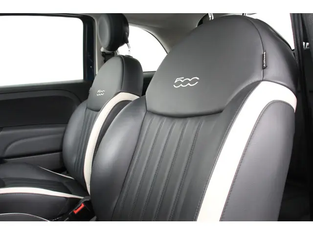 Fiat 500 1.2 Lounge 2019 Benzine 17