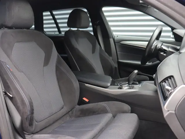 BMW 5 Serie Touring 520i 2017 Benzine 8