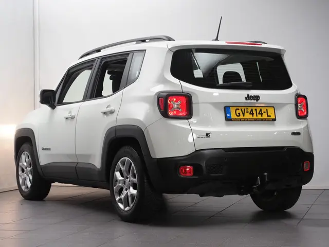 Jeep Renegade 1.4 MultiAir Freedom 2015 Benzine 9