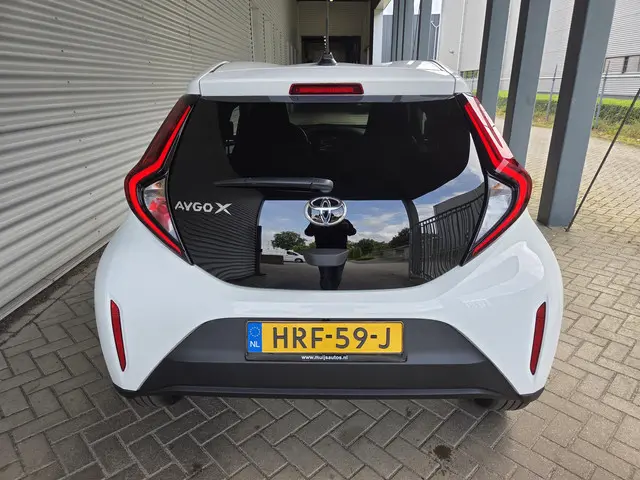 Toyota Aygo X 1.0 VVT-i S-CVT Pulse 2024 Benzine 11