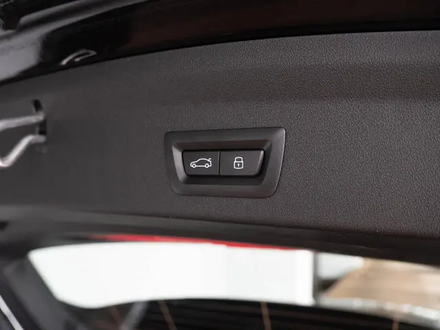 BMW 1 Serie 120 2025 Benzine 19