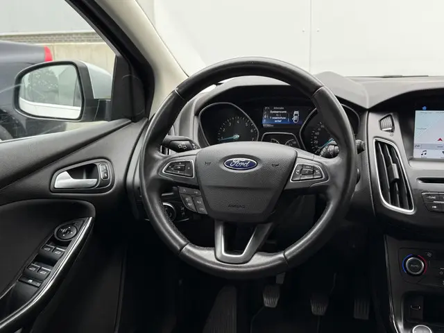 Ford Focus Wagon 1.0 Titanium | 2017 | 2017 Benzine 19