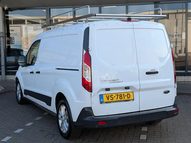 Ford Transit Connect 1.6 TDCI L2 Trend 2015 Diesel 15