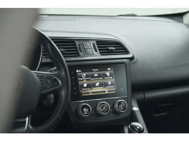 Renault Kadjar TCe 140 Intens 2019 Benzine 60