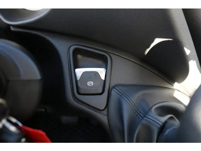 Iveco Daily 35S18 Oprijwagen 2024 Diesel 18