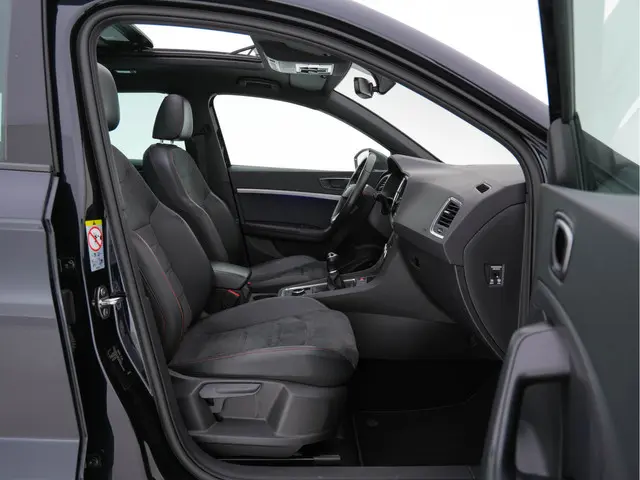 SEAT Ateca 1.5 TSI FR Business Intense 2021 Benzine 11