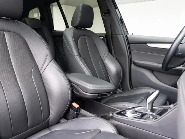 BMW 2 Serie Gran Tourer 218i 2022 Benzine 10