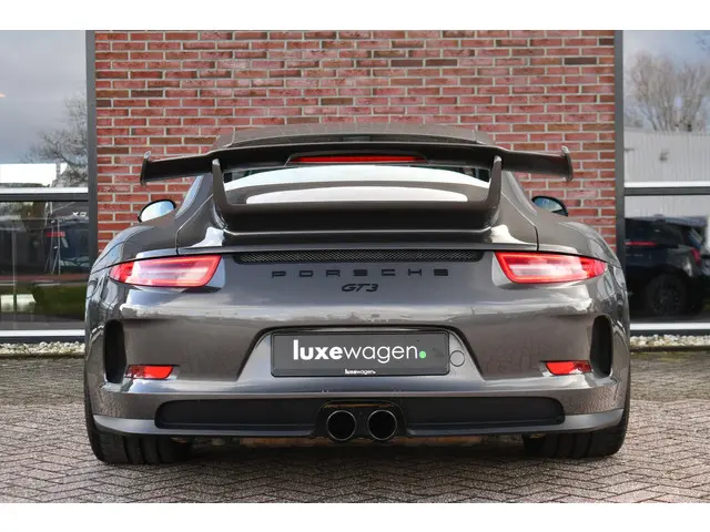 Porsche 911 3.8 GT3 2015 Benzine 8