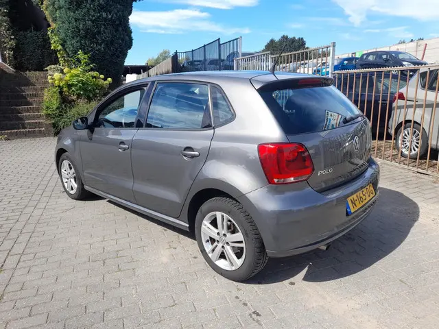 Volkswagen Polo 1.2 TSI Comfortline 2013 Benzine 6