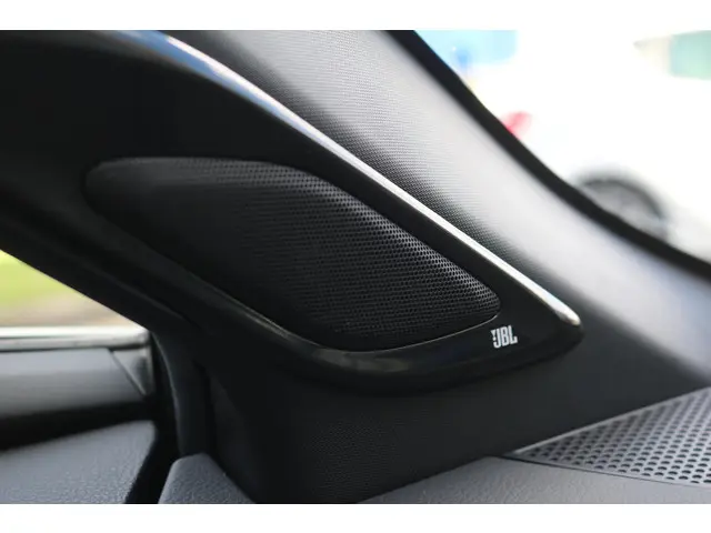 Toyota C-HR 1.8 Hybrid Style 2018 Hybride Benzine 11