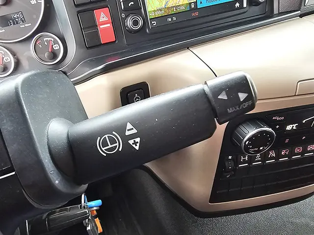 MAN TGM 12.290 2018 Diesel 14