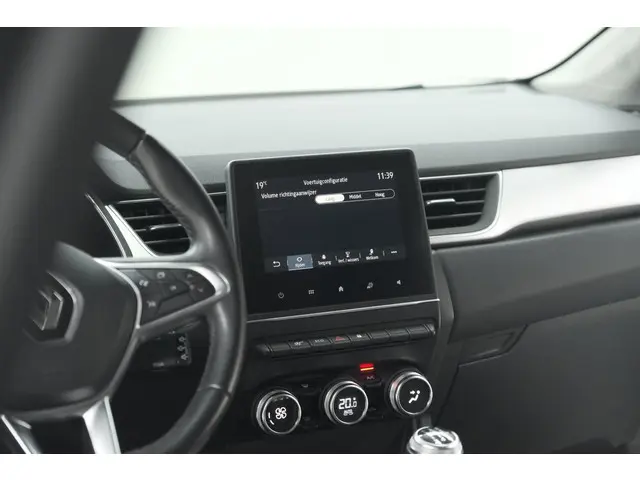 Renault Captur TCe 100 Intens 2020 Benzine 61