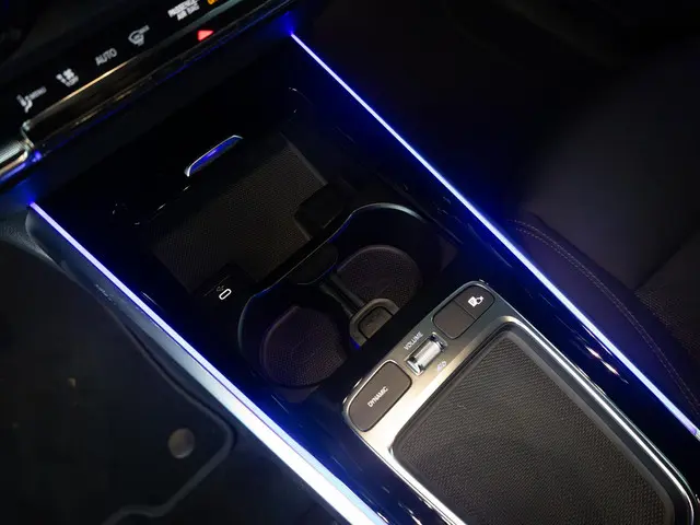 Mercedes-Benz EQB 250+ Limited Edition 2024 Elektrisch 34