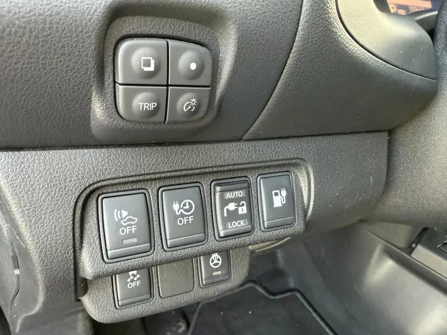 Nissan Leaf Base 24 kWh 2013 Elektrisch 12