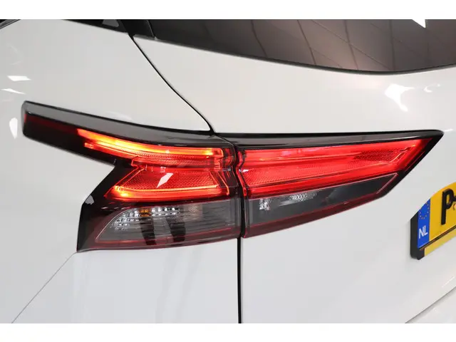 Nissan QASHQAI 1.3 MHEV Xtronic N-Connecta 2022 Benzine 31