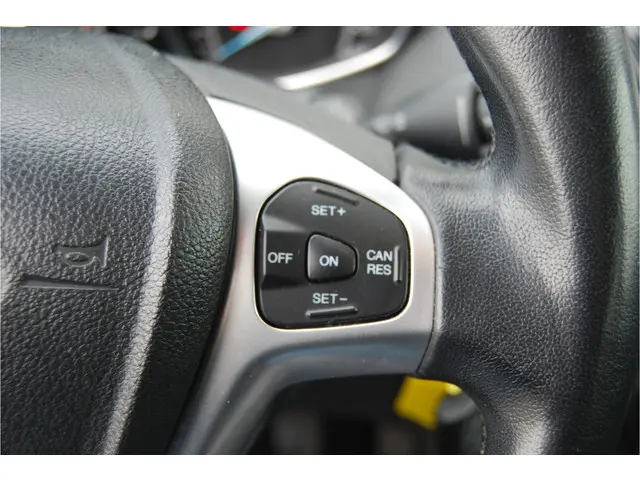 Ford B-MAX 1.0 EcoBoost Titanium 2013 Benzine 15