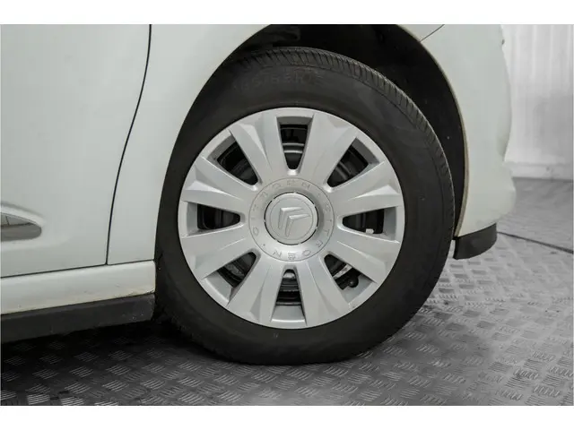 Citroën DS3 1.2 VTi 2014 Benzine 41