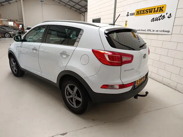 Kia Sportage 1.6 GDI BusinessLine 2014 Benzine 6