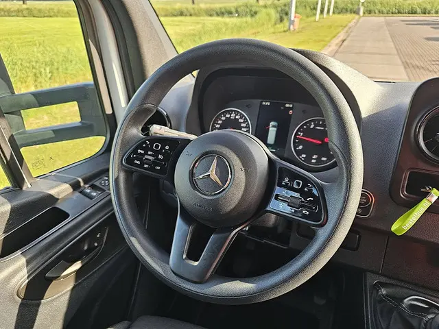 Mercedes-Benz Sprinter 317 2024 Diesel 10