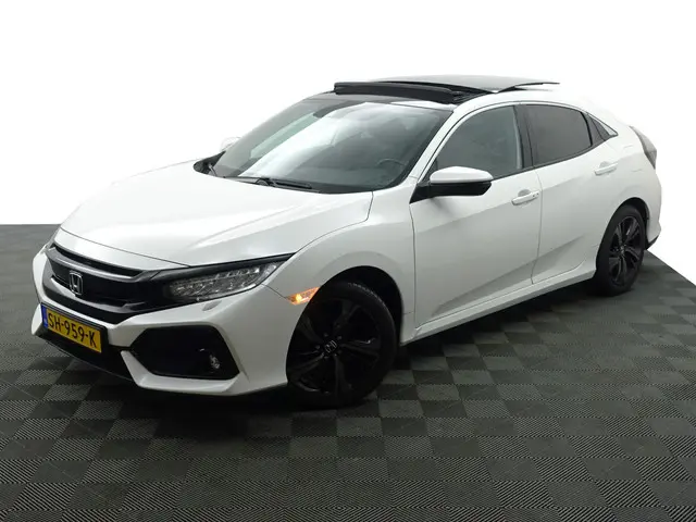 Honda Civic 1.0 i-VTEC Executive Aut- 2018 Benzine 4