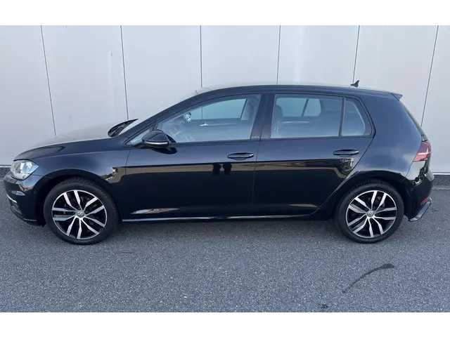 Volkswagen Golf 1.5 TSI Highline 2019 Benzine 3