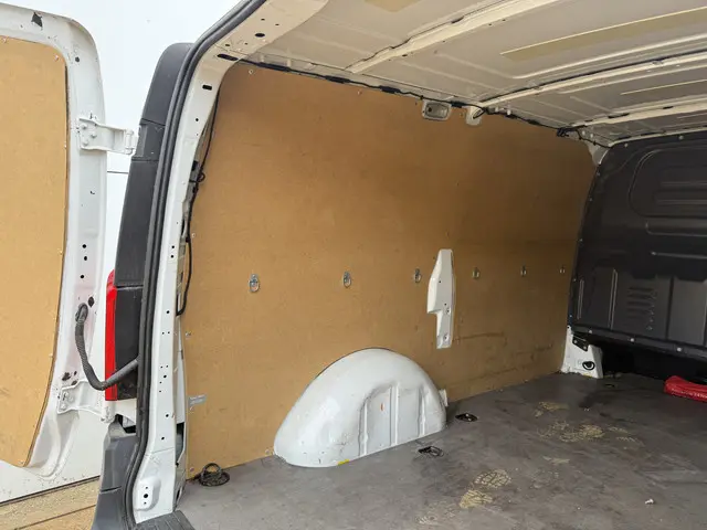 Mercedes-Benz eVito 112 66kWh 2022 Elektrisch 14