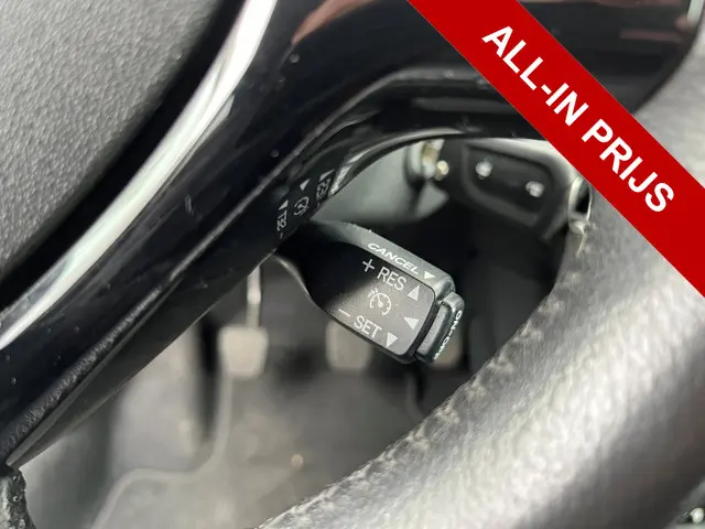 Peugeot 108 1.0 e-VTi Allure 2016 Benzine 18