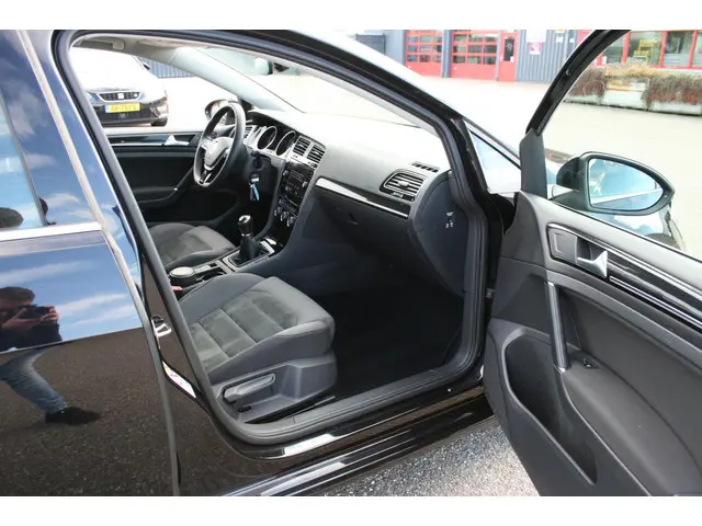 Volkswagen Golf Variant 1.5 TSI Highline 2018 Benzine 22