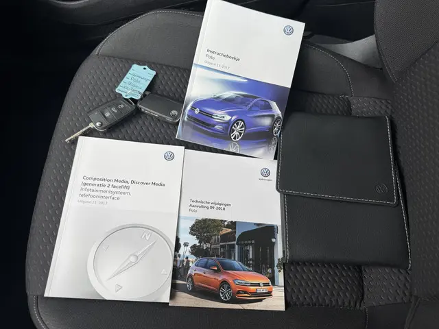 Volkswagen Polo 1.0 TSI Comfortline 2018 Benzine 29