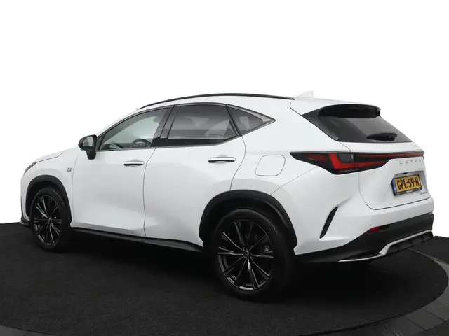 Lexus NX 450h+ AWD F SPORT Line 2024 Hybride Benzine 11