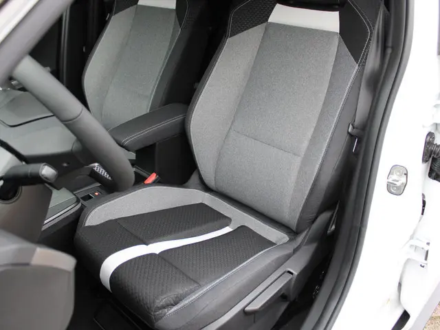 Opel Frontera 1.2 Turbo Hybrid GS 2025 Hybride Benzine 7