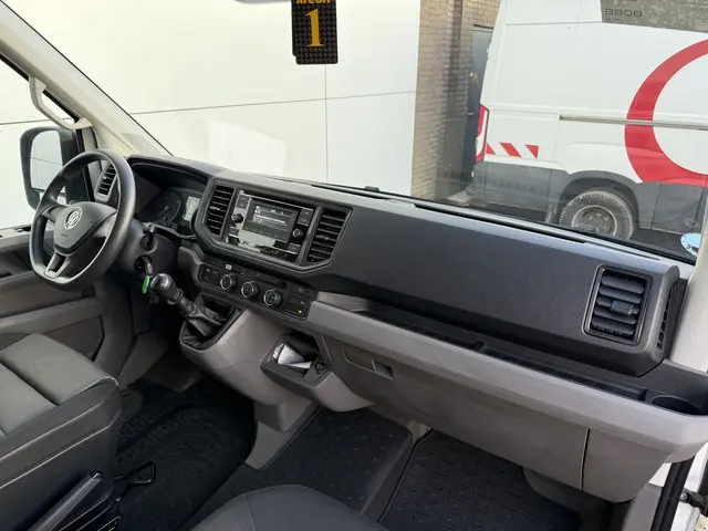 Volkswagen Crafter 2.0 TDI 102PK 2021 Diesel 9