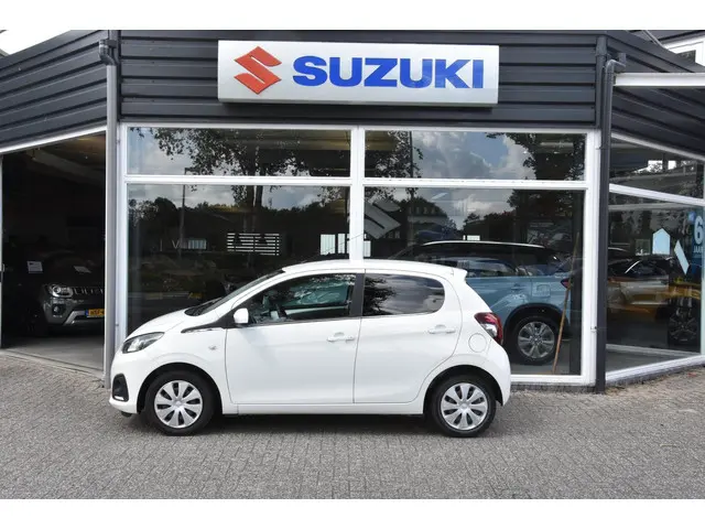 Peugeot 108 1.0 VTi Active Automaat 2015 Benzine 2