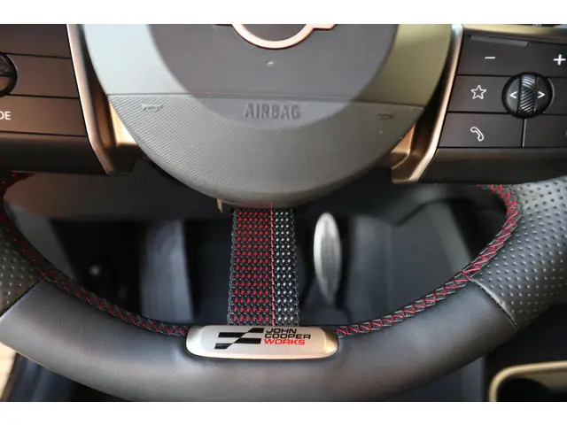 MINI Countryman ALL4 John Cooper Works 2024 Benzine 14