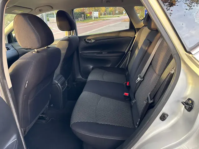 Nissan Pulsar 1.2 DIG-T Connect Edition 2015 Benzine 12