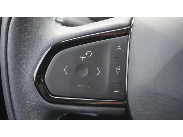 Lynk & Co 01 1.5 PHEV 2023 Hybride Benzine 29