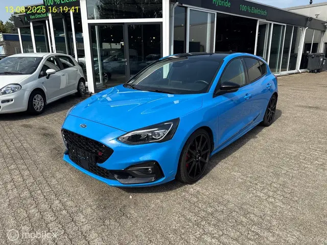 Ford Focus 2.3 EcoBoost ST-X BJ.2022 281pk 2022 Benzine 7