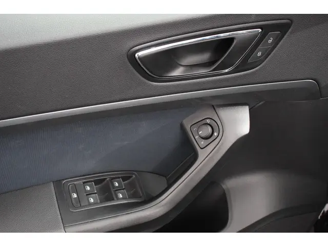 SEAT Ateca 1.5 TSI 150 pk DSG Style 2020 Benzine 18