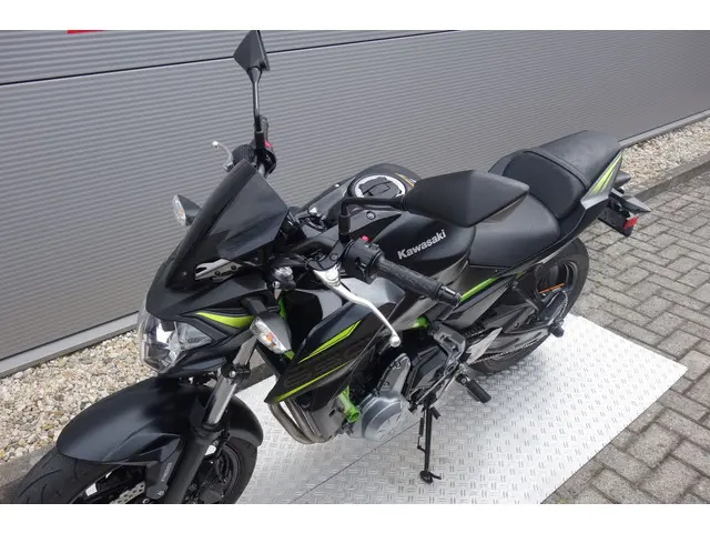 Kawasaki Z650 ABS 2019 Benzine 20