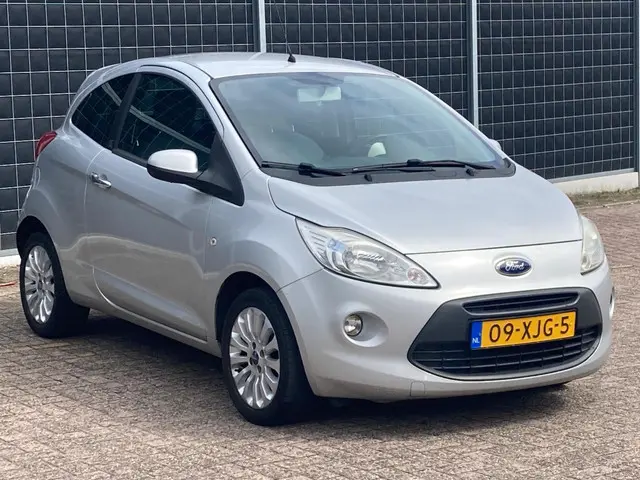 Ford Ka 1.2 Titanium X start/stop 13.000 KM !!! 2012 Benzine 5